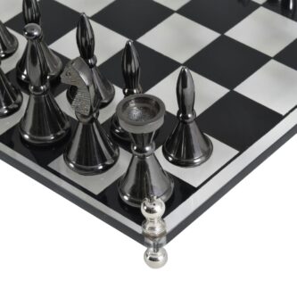 Chess Set Featuring Acrylic Base and 32 Aluminium Pieces